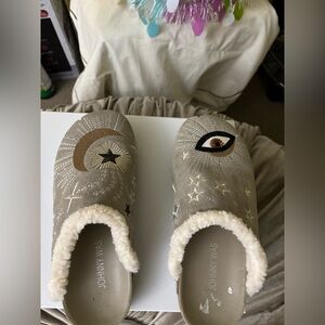 Johnny Was Women's Starry Embroidered Flat Mules - BeigeTaupe Grey